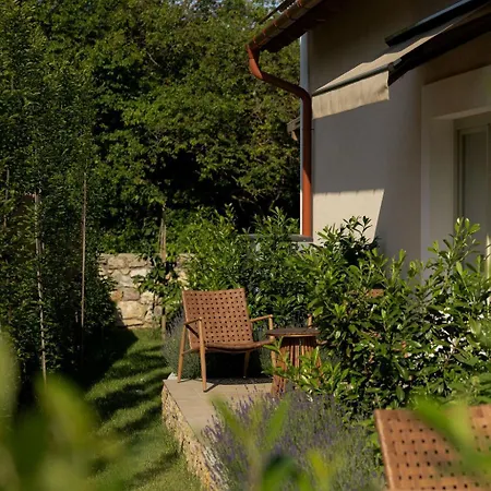 Macskalepcsos Boutique Apartahotel 3*